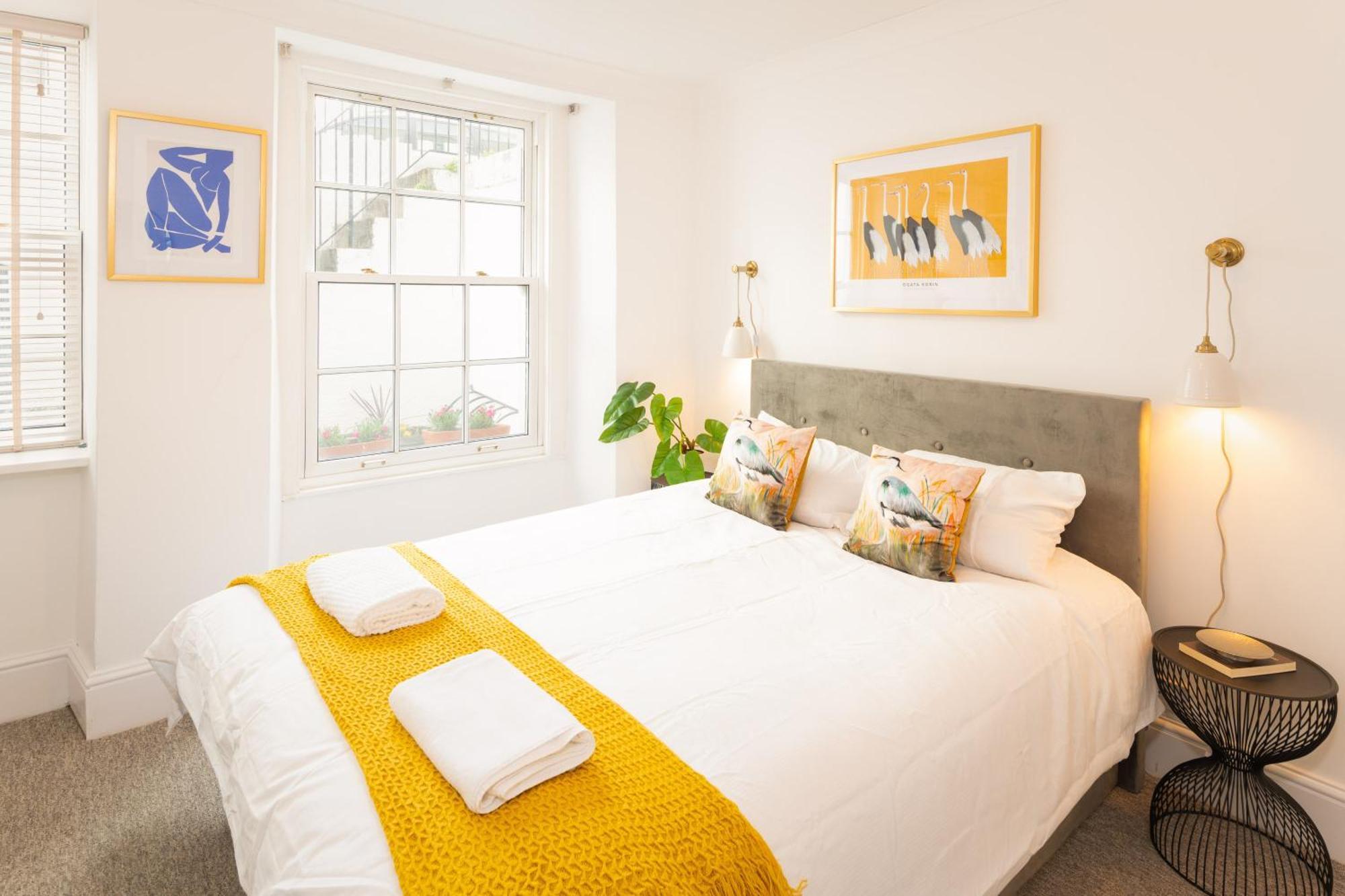 Idyllic Clifton Hideaway - Stunning Garden Flat Apartamento